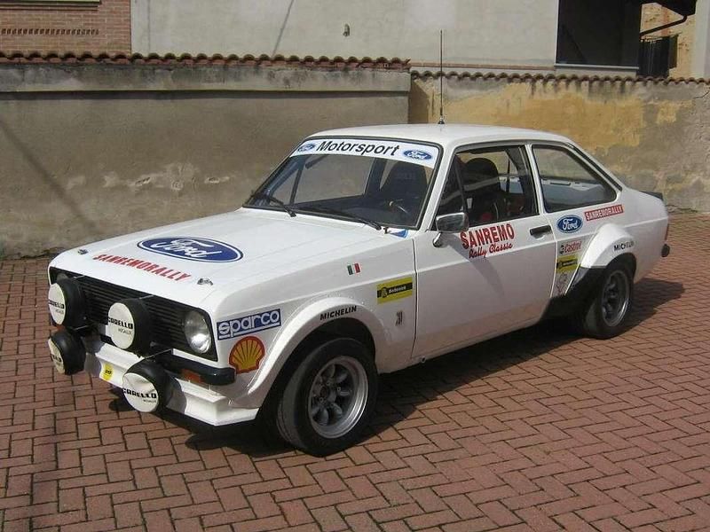 Usata Ford Escort RS 120 CV (88 kW) 1978 Bianco Coupé