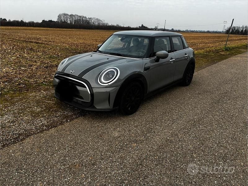 Grigio Usata 2022 Mini ONE Utilitaria | 20.300 € (Buon prezzo) - Immagine 1/4
