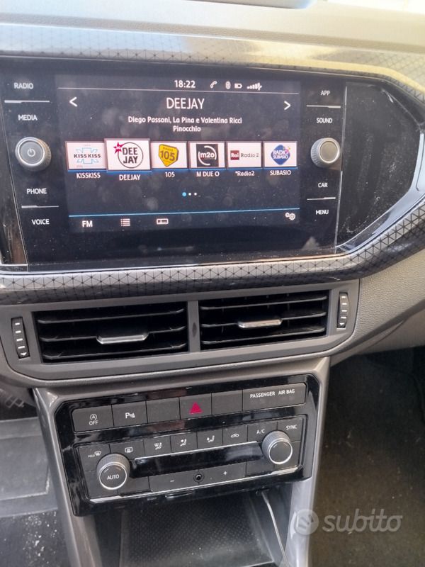 Usata VW T-Cross 116 CV (85 kW) 2019 Bianco SUV