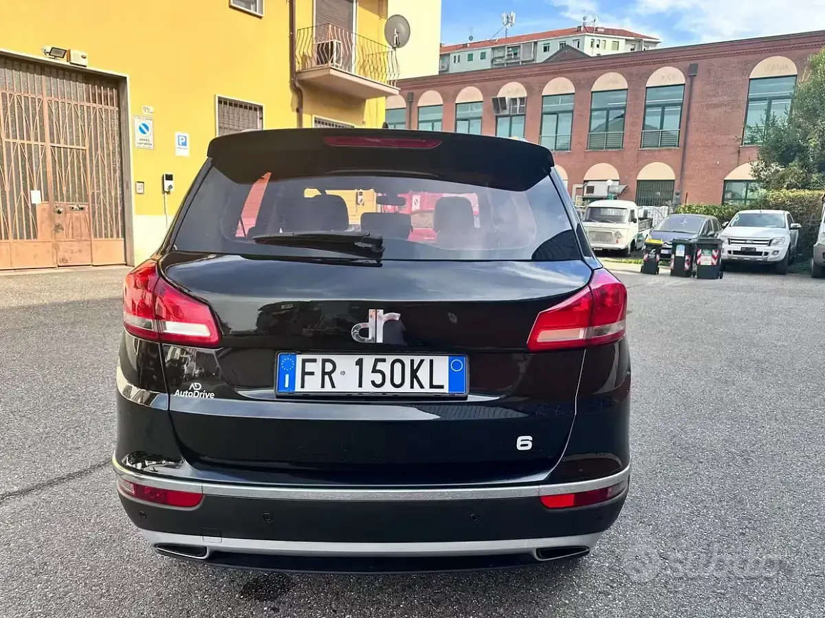 Usata DR DR6 140 CV (102 kW) 2018 Nero SUV