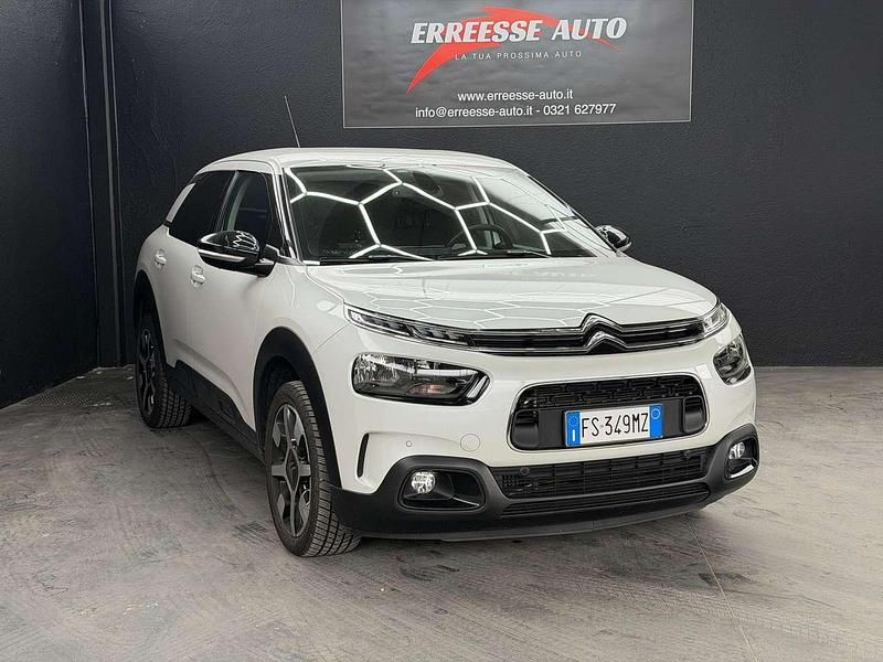 Usata Citroën C4 Shine 110 CV (80 kW) 2018 Bianco perla SUV