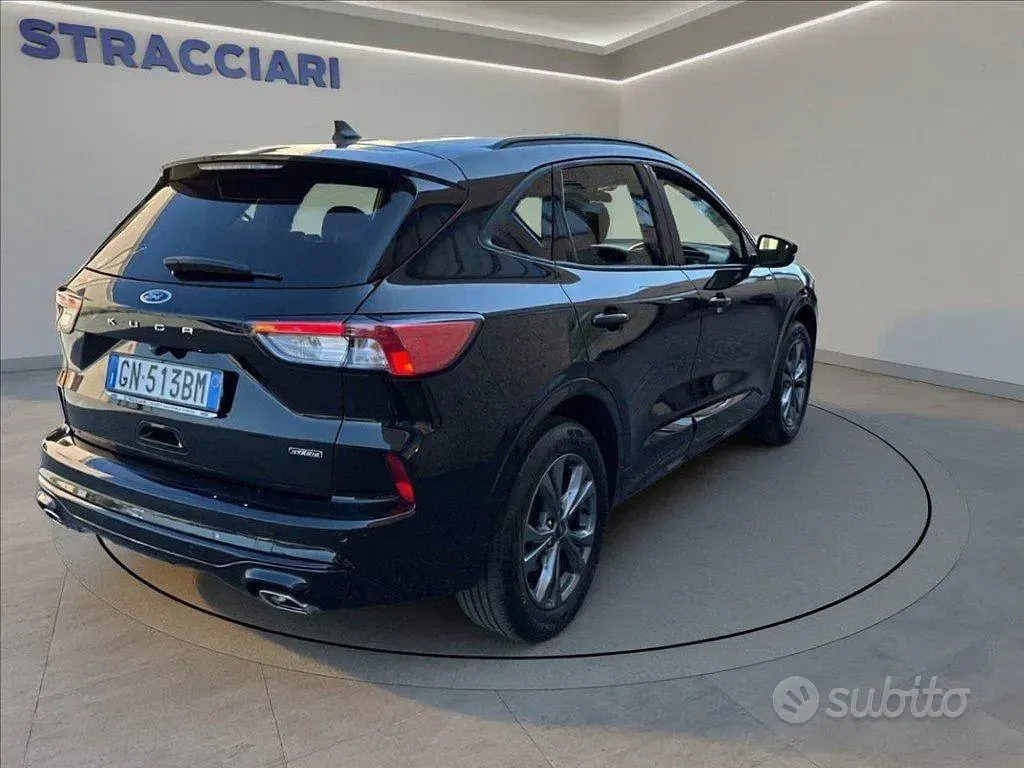 Usata Ford Kuga ST-Line X 225 CV (165 kW) 2023 Nero SUV