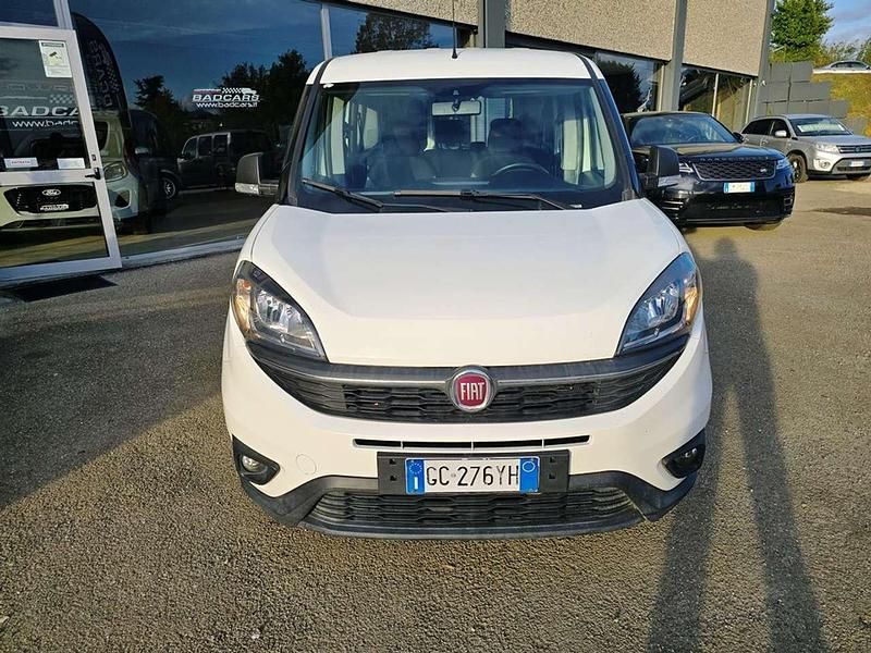 Usata Fiat Doblò 95 CV (69 kW) 2020 Bianco Monovolume