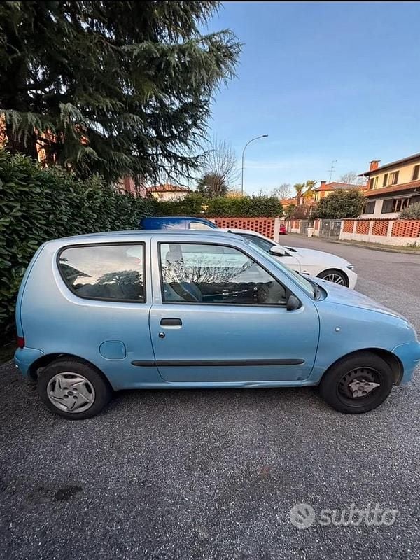 Usata Fiat 600 2005 Blu Utilitaria