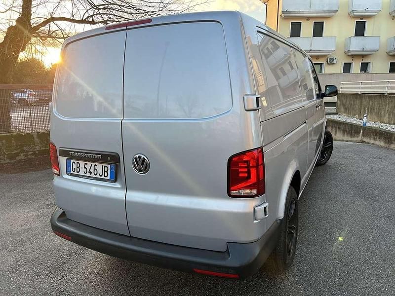 Usata VW Transporter 150 CV (110 kW) 2020 Argento Furgone