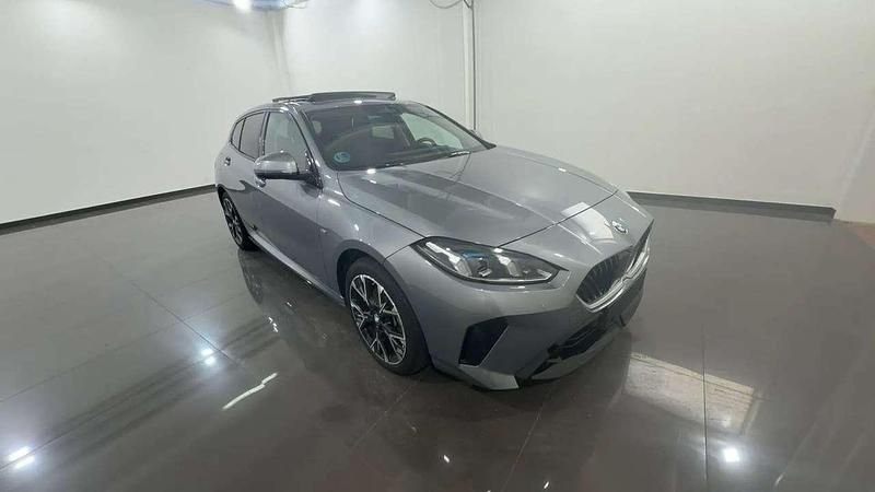Usata BMW 120 M Sport 163 CV (119 kW) 2025 Grigio Utilitaria