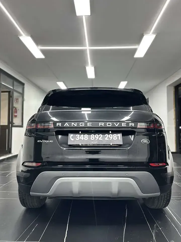 Usata Land Rover Range Rover evoque HSE 150 CV (110 kW) 2020 Nero SUV