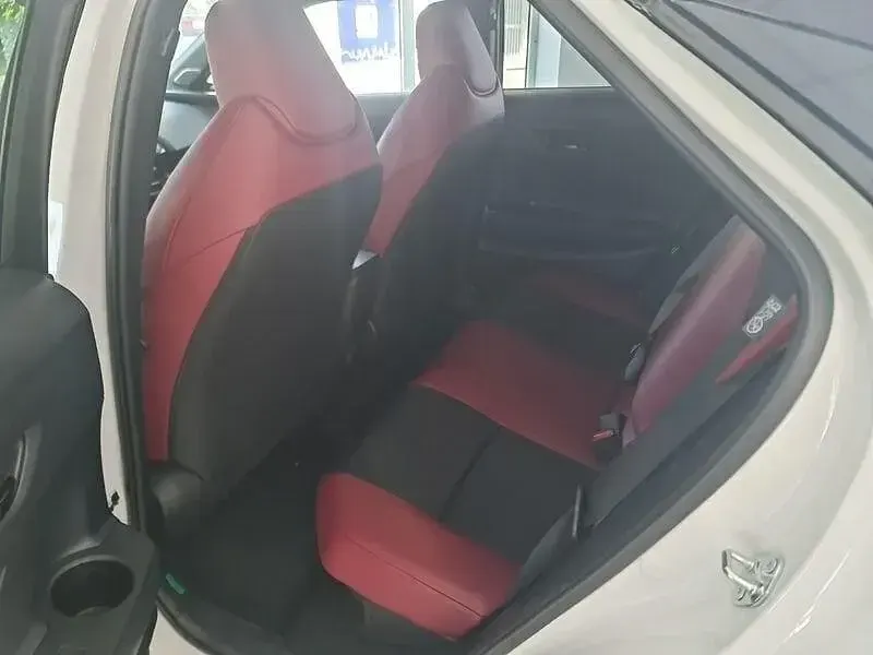 Nuova Toyota C-HR Lounge 223 CV (164 kW) 2026 Other SUV