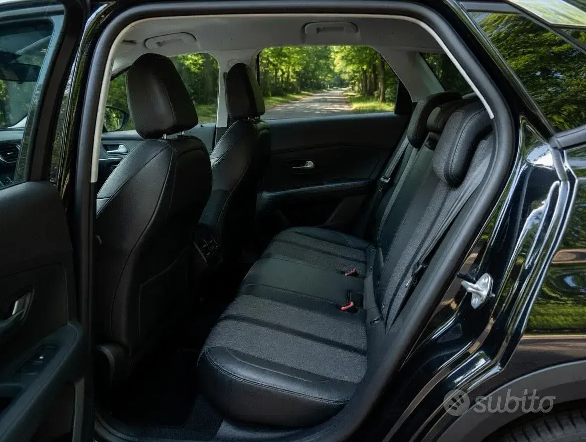 Usata Peugeot 3008 Allure 131 CV (96 kW) 2020 Nero SUV