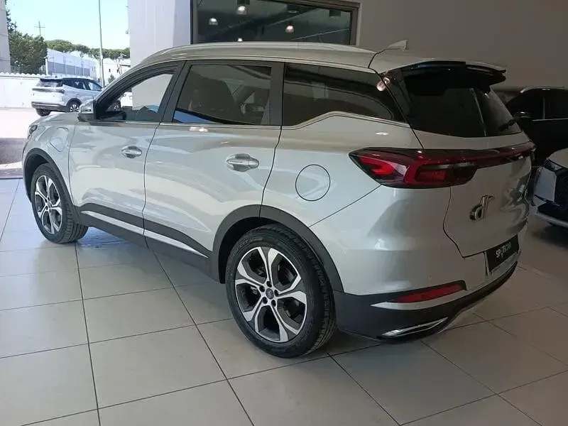 Usata DR DR 6.0 317 CV (233 kW) 2024 Argento SUV