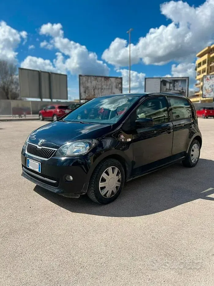 Usata Skoda Citigo G-TEC Active 68 CV (50 kW) 2015 Nero Utilitaria