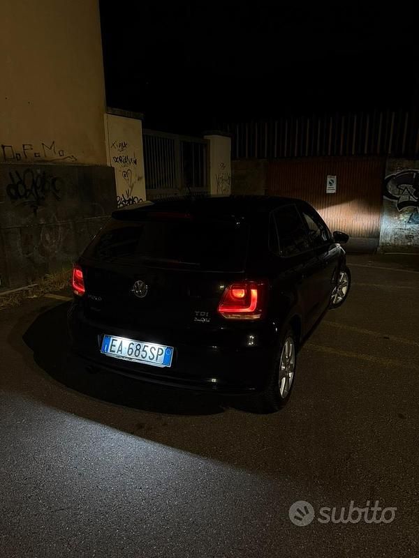 Usata VW Polo 90 CV (66 kW) 2011 Nero Utilitaria