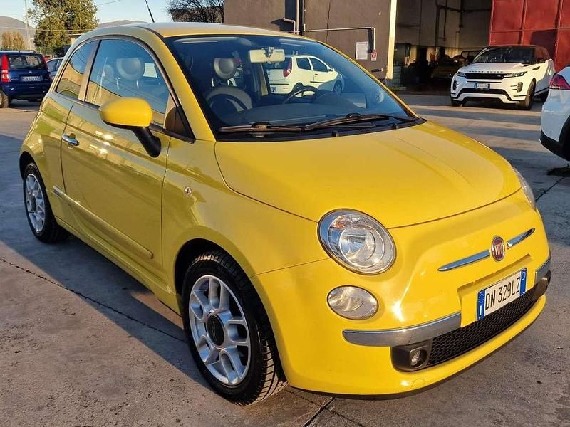 Giallo Usata 2008 Fiat 500 Sport Due volumi | 5500 € (Buon prezzo) - Immagine 1/4