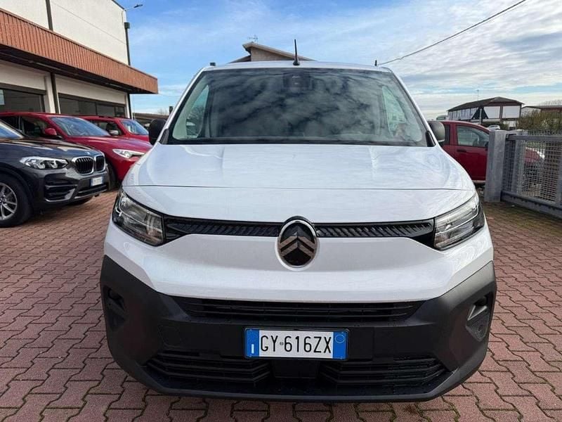 Usata Citroën Berlingo 102 CV (75 kW) 2025 Bianco Monovolume