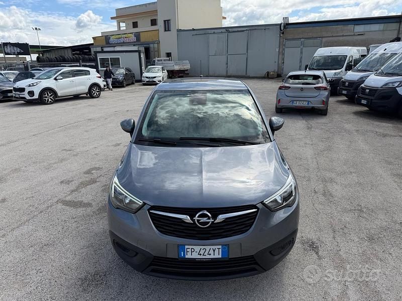 Usata Opel Crossland X 100 CV (73 kW) 2018 Grigio SUV