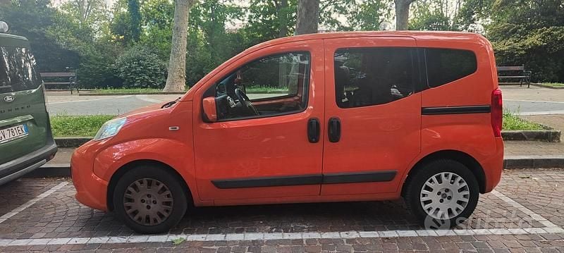 Usata 2012 Fiat Qubo Trekking Monovolume | 2900 € (Super prezzo) - Immagine 1/4