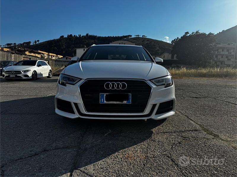 Usata Audi A3 S-Line 116 CV (85 kW) 2019 Bianco Berlina