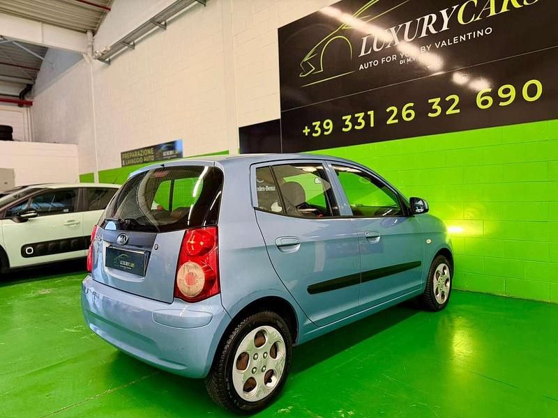 Usata Kia Picanto 63 CV (46 kW) 2012 Blu/azzurro Utilitaria