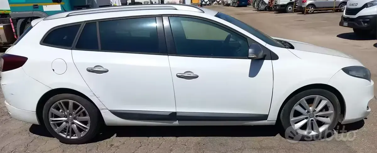 Usata Renault Mégane GT Line GT-Line 110 CV (80 kW) 2010 Bianco Station wagon