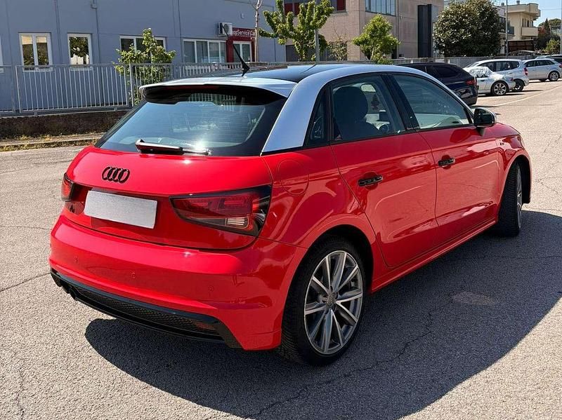 Usata Audi A1 Sportback Ambition 86 CV (63 kW) 2014 Rosso Utilitaria