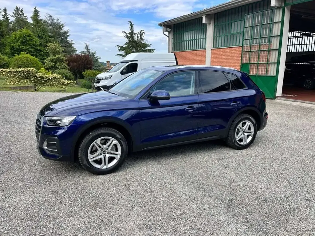 Usado Audi Q5 Advanced 204 CV (150 kW) 2021 Azul SUV