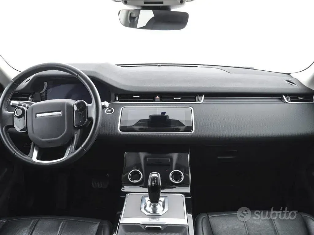 Käytetty Land Rover Range Rover evoque S 150 HP (110 kW) 2020 Hopea Katumaasturi