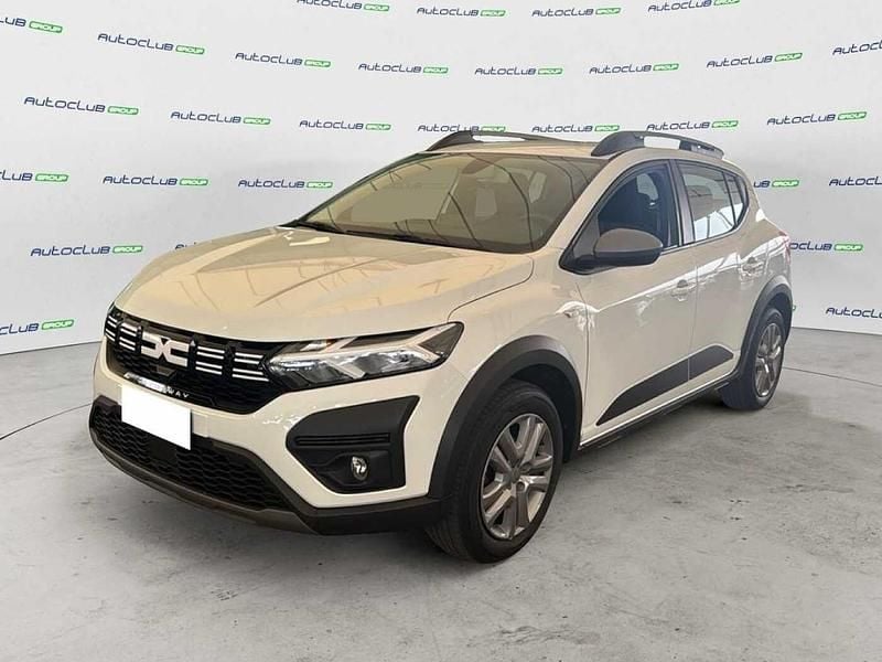 Usata Dacia Sandero Comfort 101 CV (74 kW) 2023 Bianco Utilitaria