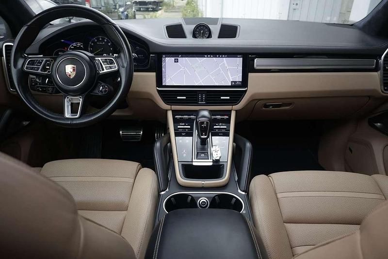 Usata Porsche Cayenne Turbo S 680 CV (500 kW) 2019 Grigio SUV