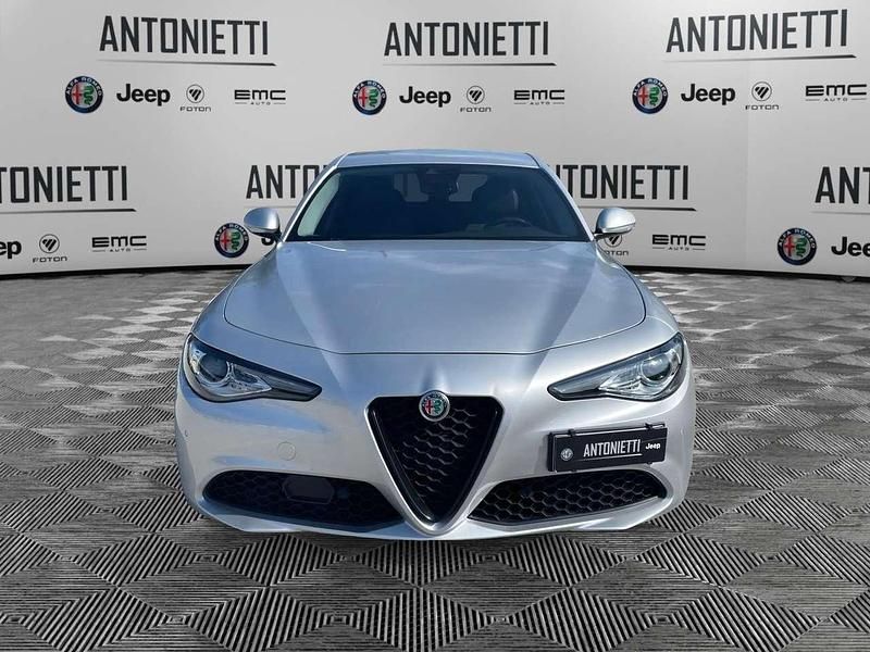 Usata Alfa Romeo Giulia Executive 190 CV (139 kW) 2021 Argento Berlina