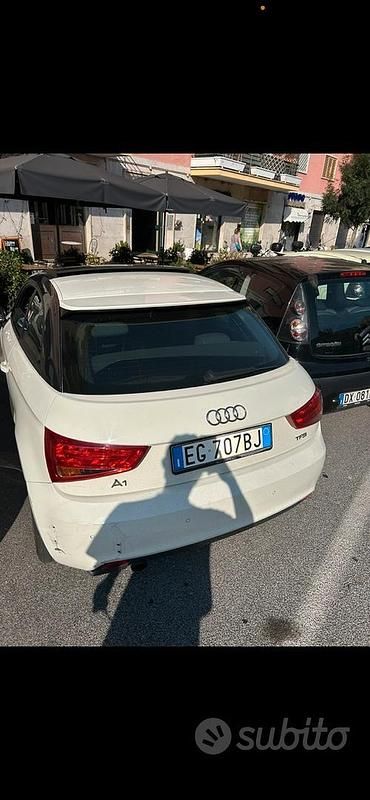 Usata Audi A1 86 CV (63 kW) 2011 Bianco Utilitaria