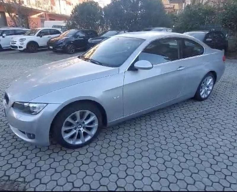 Usata BMW 325 Efficient Dynamics 218 CV (160 kW) 2006 Coupé