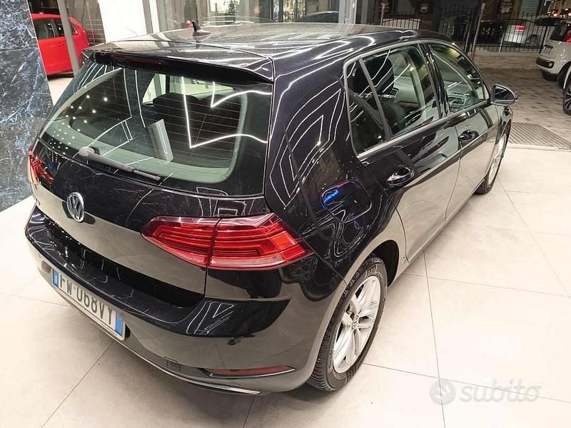 Usata VW Golf VII Trendline 116 CV (85 kW) 2019 Nero Berlina