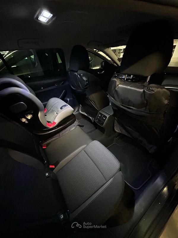 Usata Skoda Octavia 110 CV (80 kW) 2023 Gray Station wagon