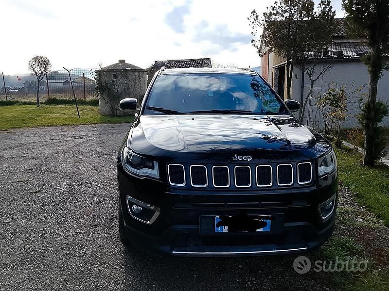 Usata Jeep Compass Limited 140 CV (102 kW) 2018 Nero SUV