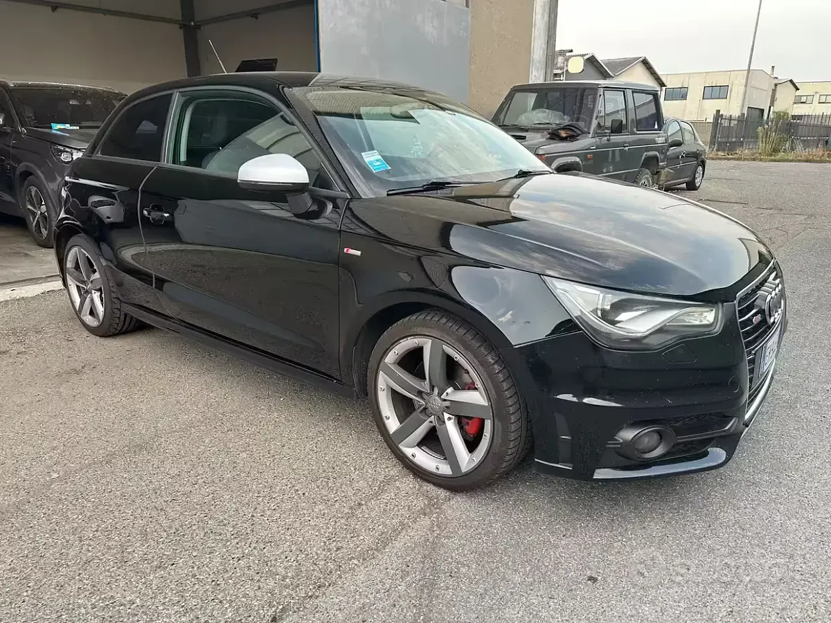 Usata Audi A1 S-Line 122 CV (89 kW) 2011 Nero Utilitaria