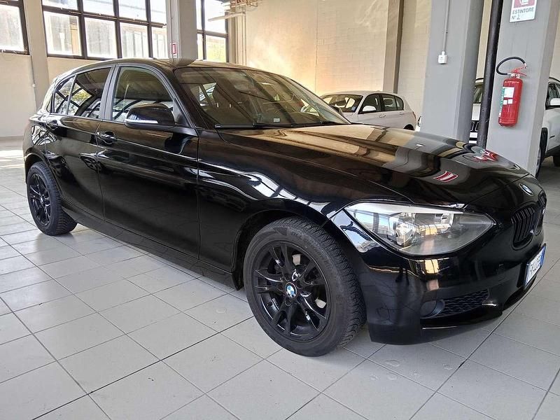 Usata BMW 114 95 CV (69 kW) 2013 Nero Utilitaria