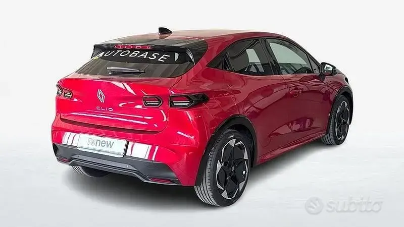 Nuova Renault Clio V Techno 116 CV (85 kW) 2026 Rosso Berlina