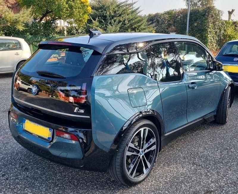 Usata BMW i3 75 kW (102 CV) 2022 Verde Utilitaria
