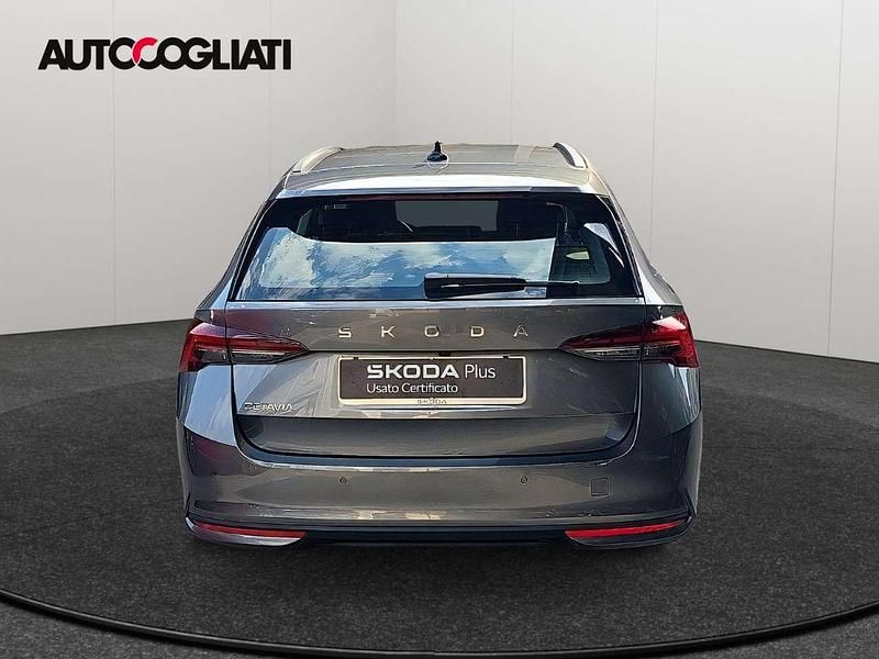 Usata Skoda Octavia Executive 150 CV (110 kW) 2025 Grigio Station wagon