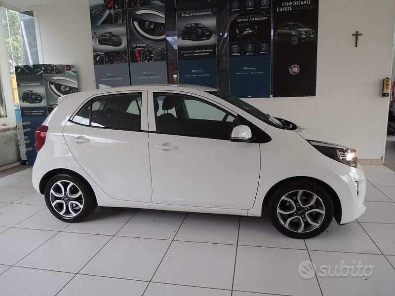 Usata Kia Picanto Style 65 CV (47 kW) 2023 Bianco Utilitaria