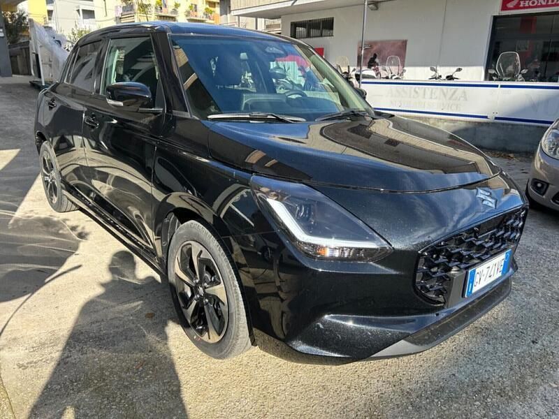 Usata Suzuki Swift 83 CV (61 kW) 2024 Nero Utilitaria