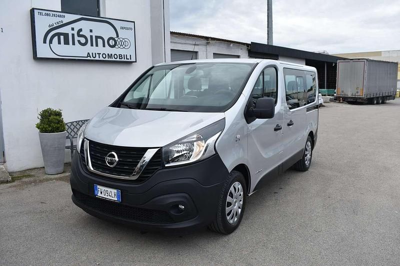 Grigio Usata 2019 Nissan NV300 Furgone | 17.400 € - Immagine 1/4