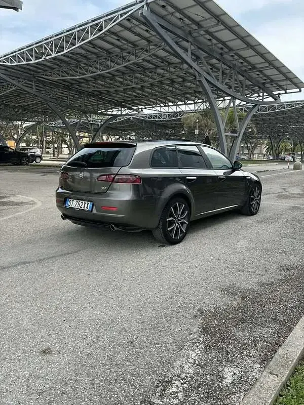 Usata Alfa Romeo 159 Exclusive 200 CV (147 kW) 2008 Station wagon