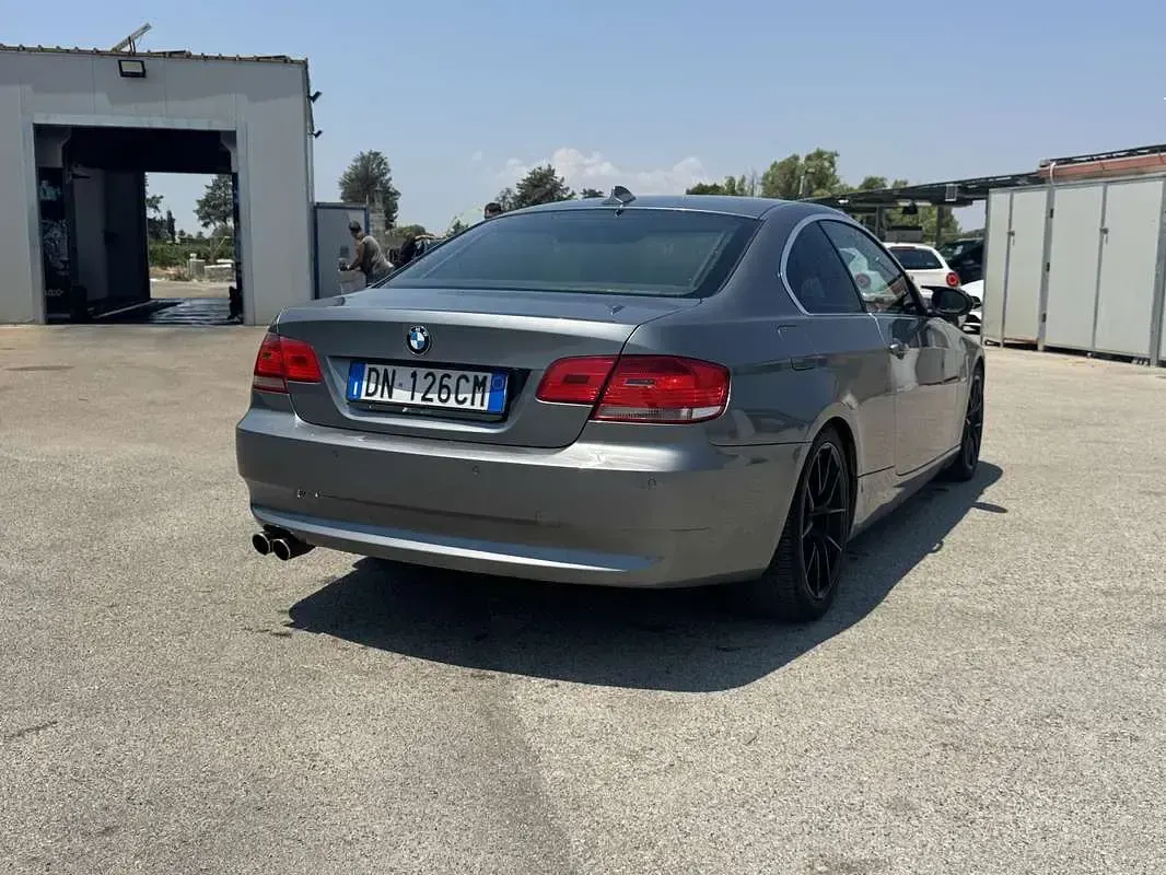 Usata BMW 325 Efficient Dynamics 197 CV (144 kW) 2008 Coupé