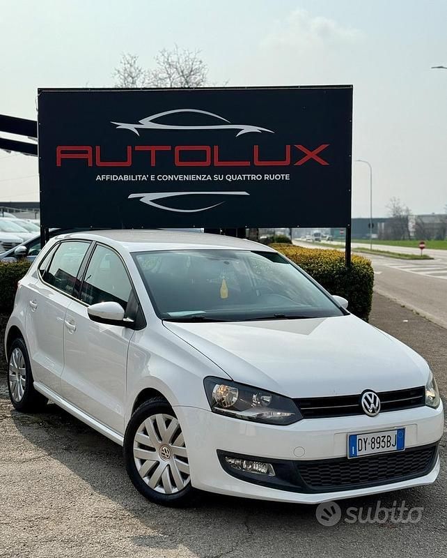 Usata VW Polo Comfortline 75 CV (55 kW) 2009 Bianco Berlina