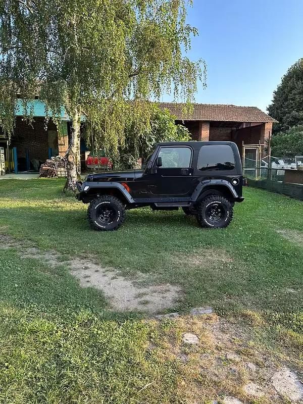 Usata Jeep Wrangler 1997 Nero SUV