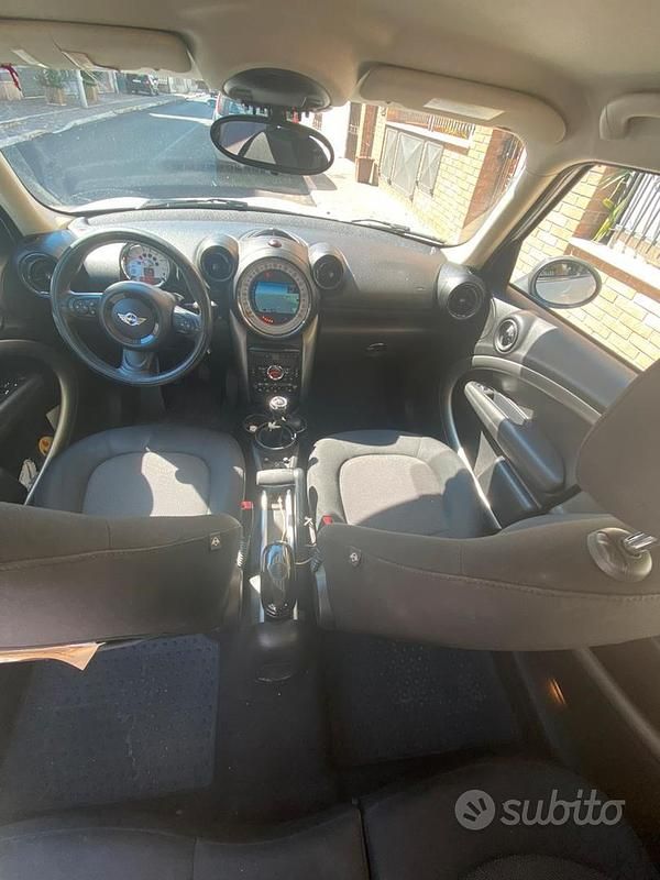 Usata Mini Countryman 122 CV (89 kW) 2013 Bianco SUV