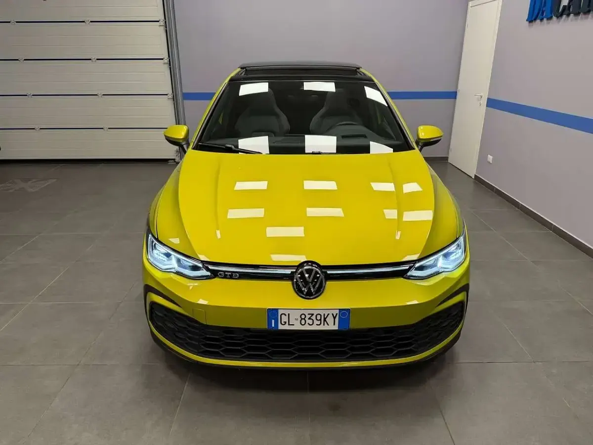 Usata VW Golf VIII GTD 200 CV (147 kW) 2021 Lime yellow Berlina