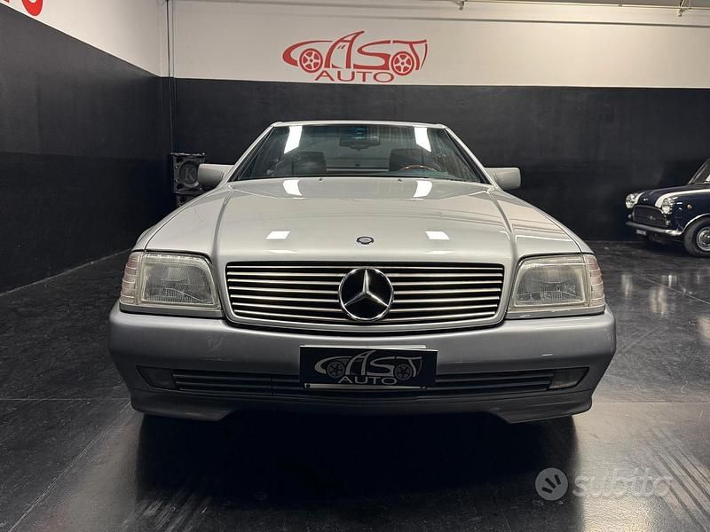 Usata Mercedes SL280 193 CV (141 kW) 1995 Grigio Cabrio