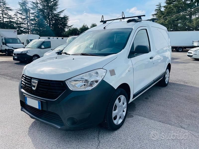 Usata Dacia Dokker 75 CV (55 kW) 2016 Bianco Monovolume